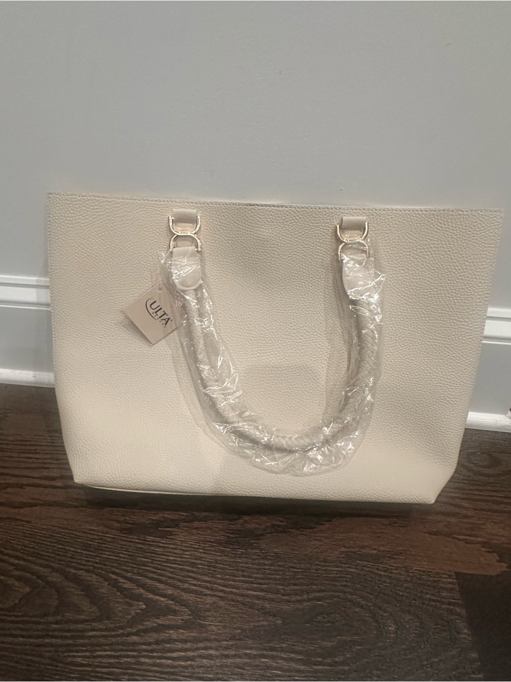 Cream Textured Tote Bag with Gold Hardware